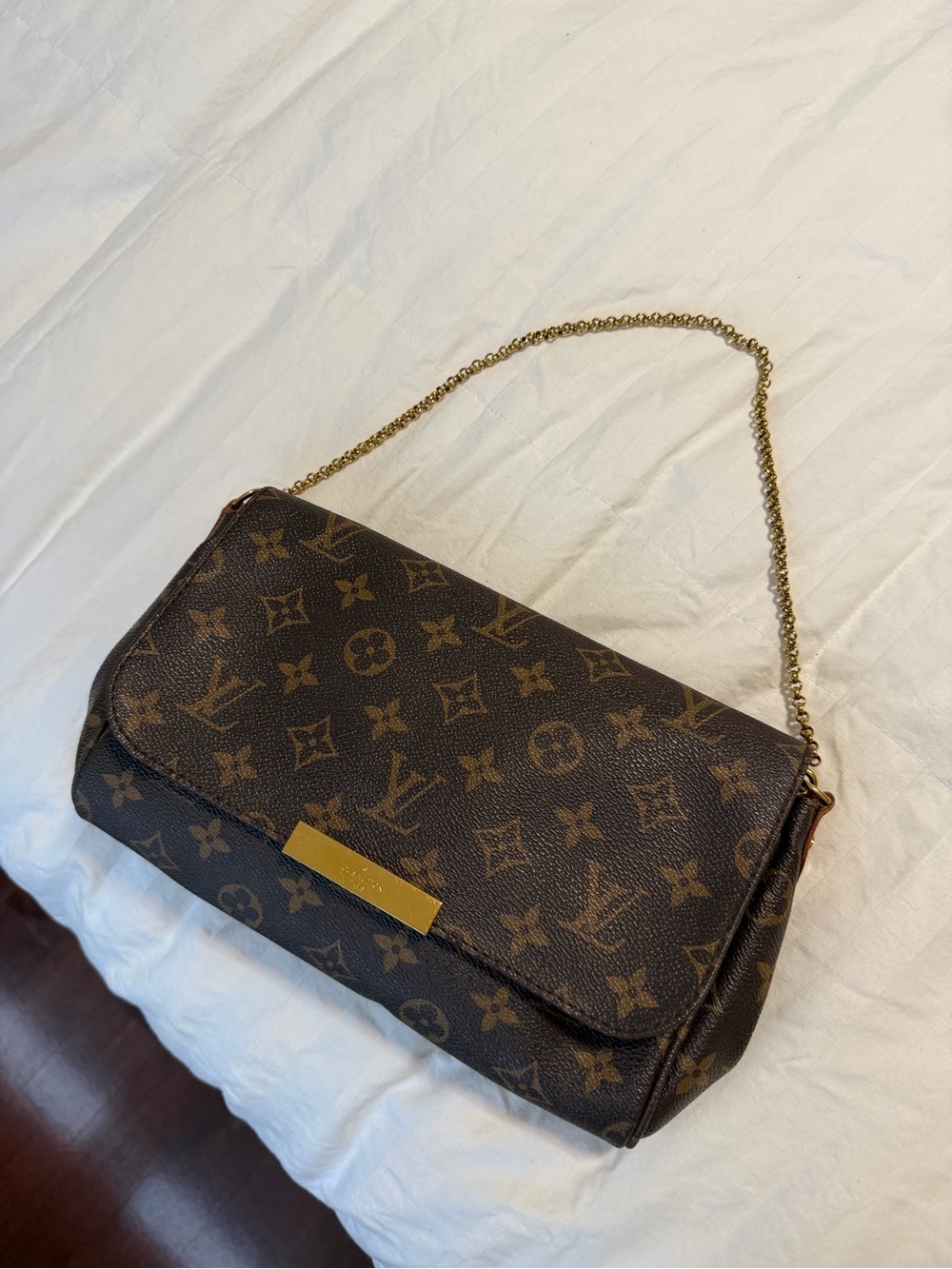 Louis Vuitton Monogram Favourite mm